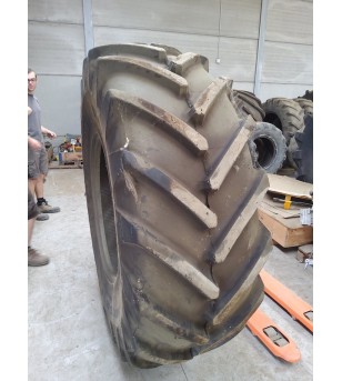 Michelin 710/75R34